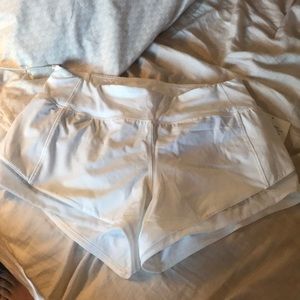 NWT lululemon White gaitkeeper shorts
